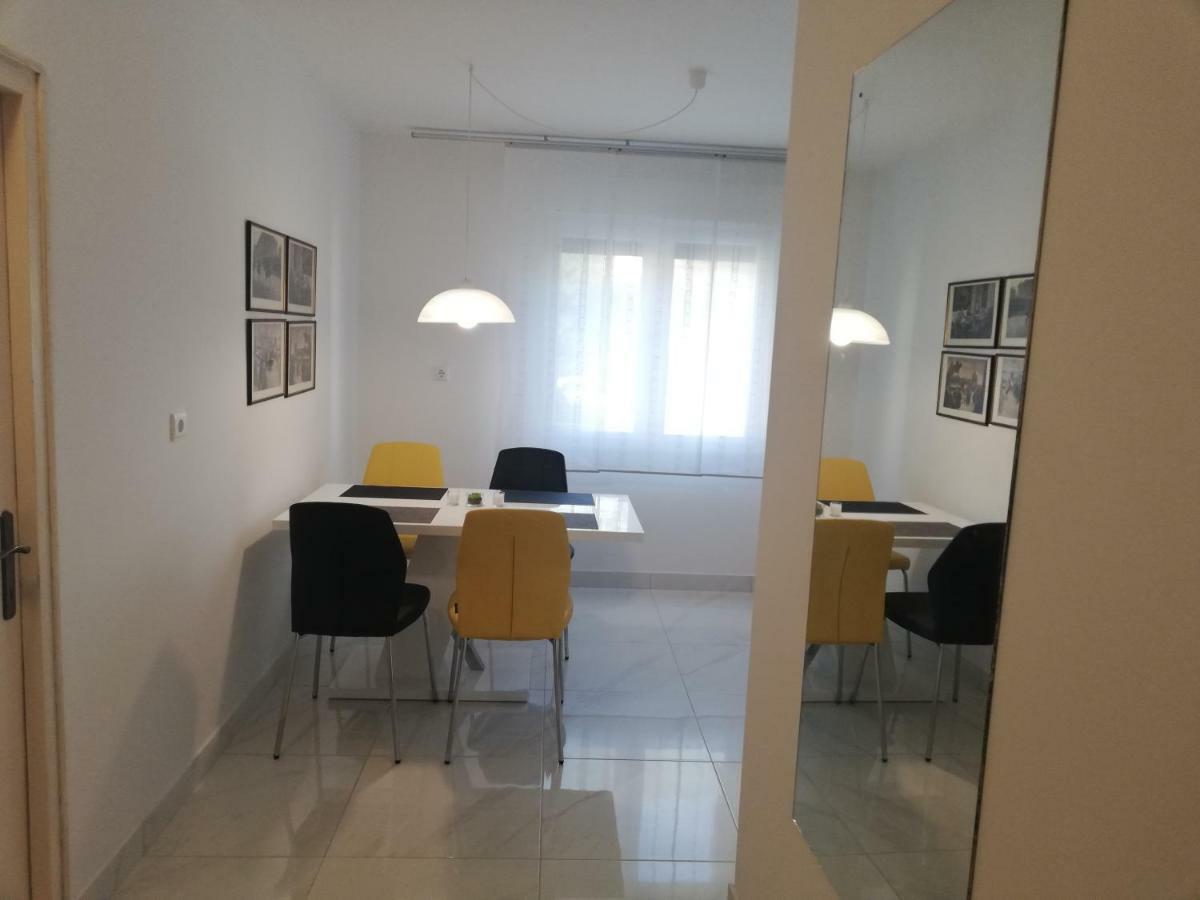 New Renovated Apartment 15 Min From Beach On Foot Пула Экстерьер фото