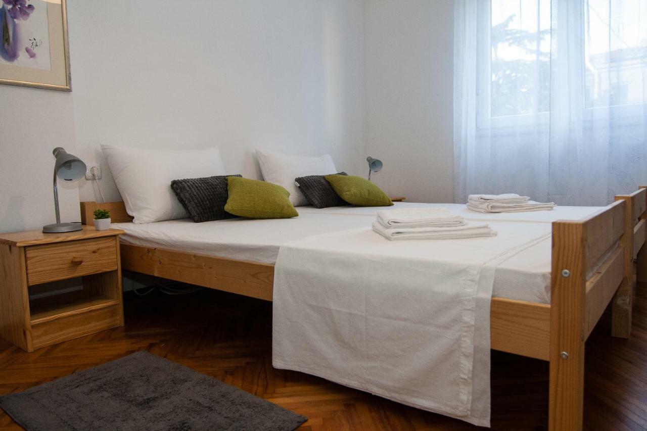 New Renovated Apartment 15 Min From Beach On Foot Пула Экстерьер фото