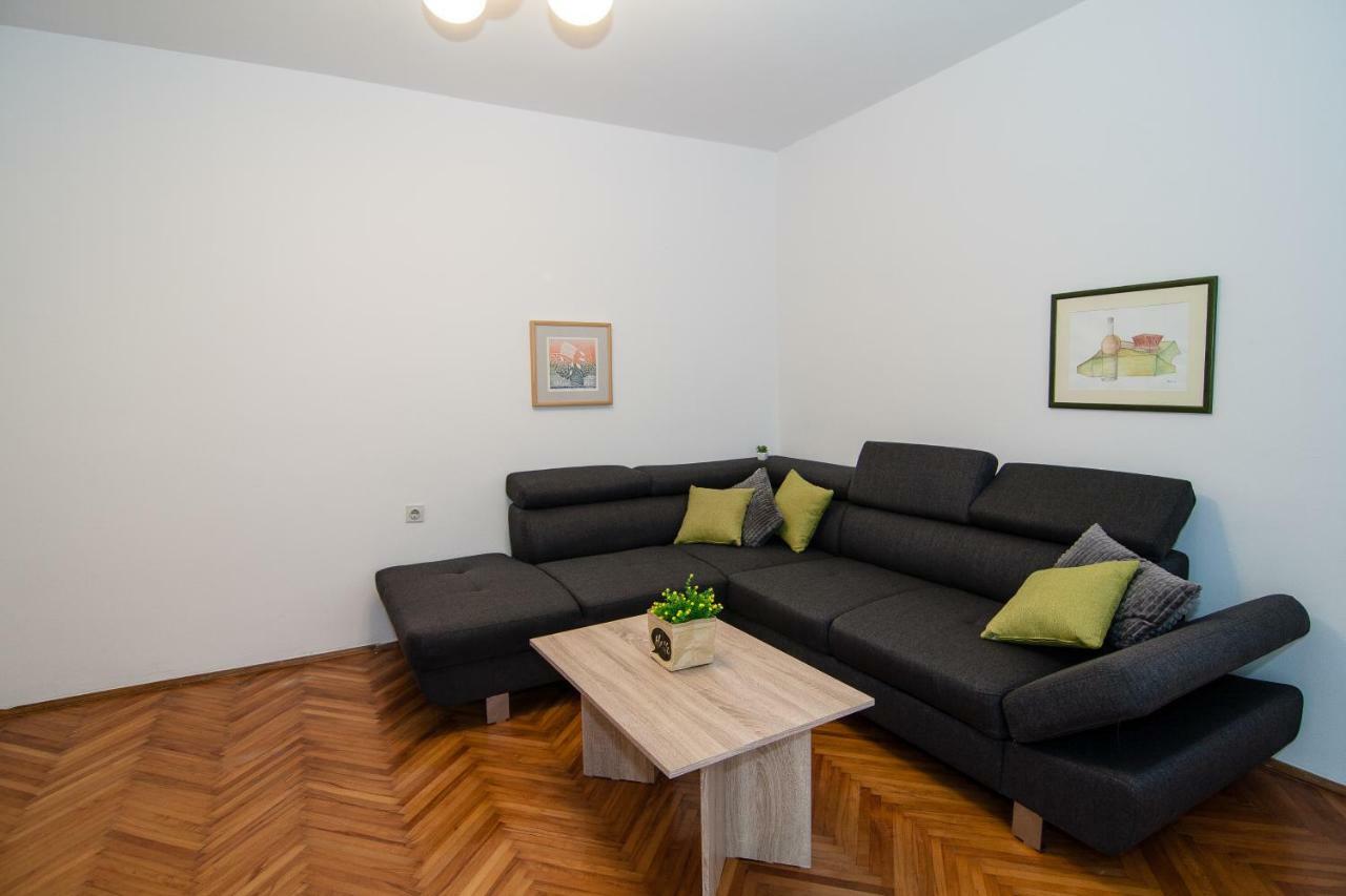 New Renovated Apartment 15 Min From Beach On Foot Пула Экстерьер фото